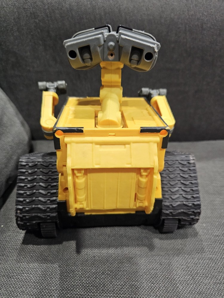 Mattel Disney Pixar Wall-E RC Figure W/Remote Robot Tested & Working