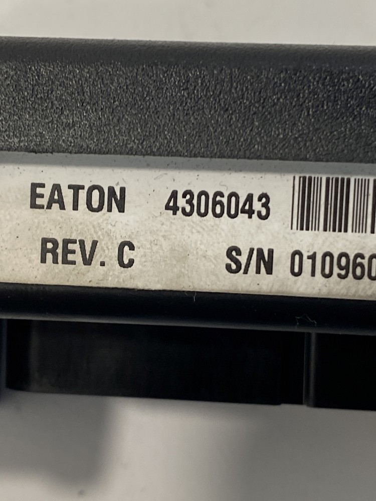 2018 Eaton Trans. Electronic Shift Control 4306043 (678-10197)