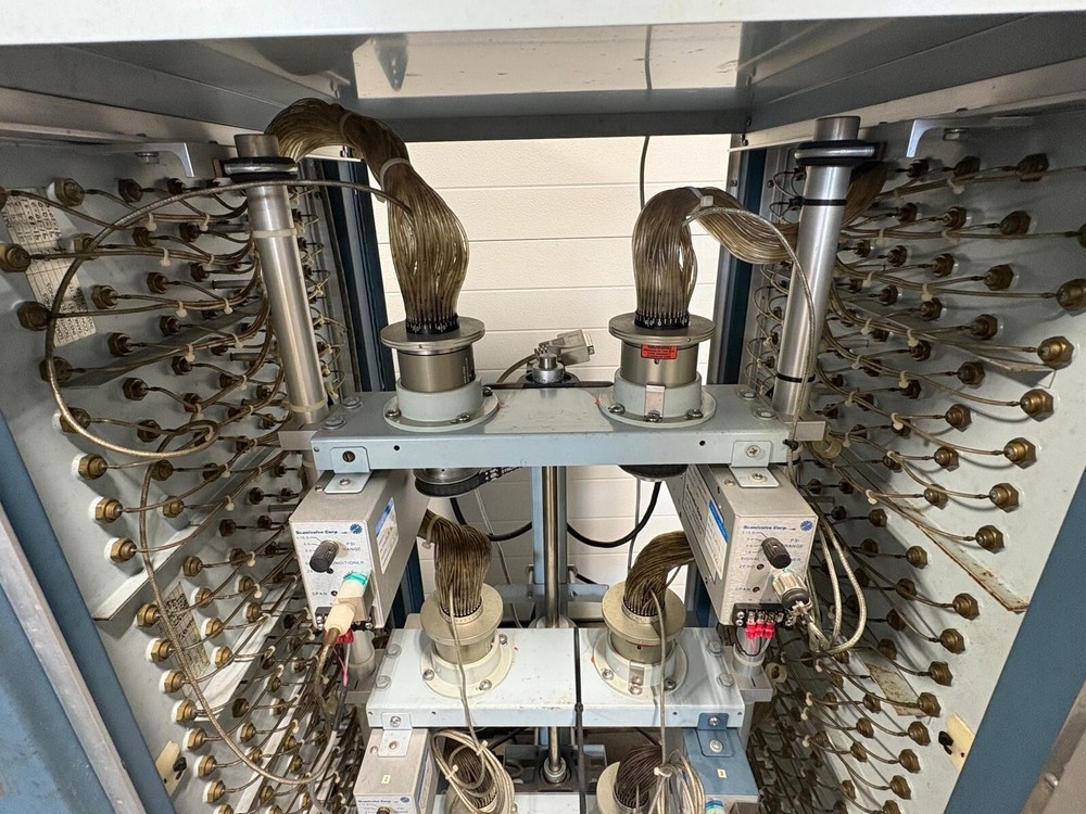 Scanivalve Corporation Multiple Scanivalve System w/ Digital Interface Unit