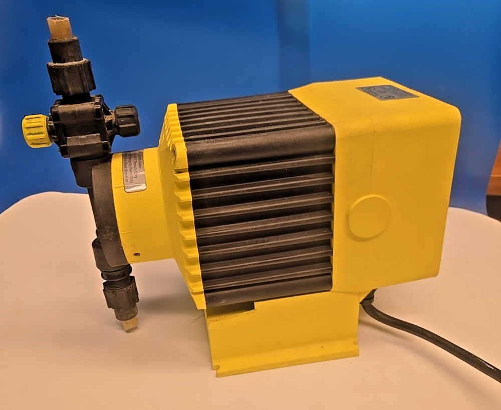 LMI MILTON ROY C931-313SI Microprocessor Dosing PUMP 8GPH 60 PSI