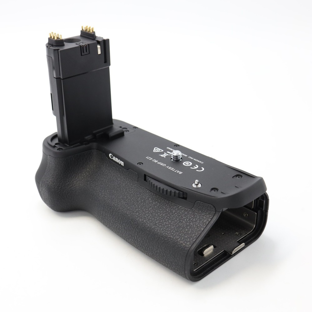 Canon BG-E21 Battery Grip for EOS 6D Mark II *USED*