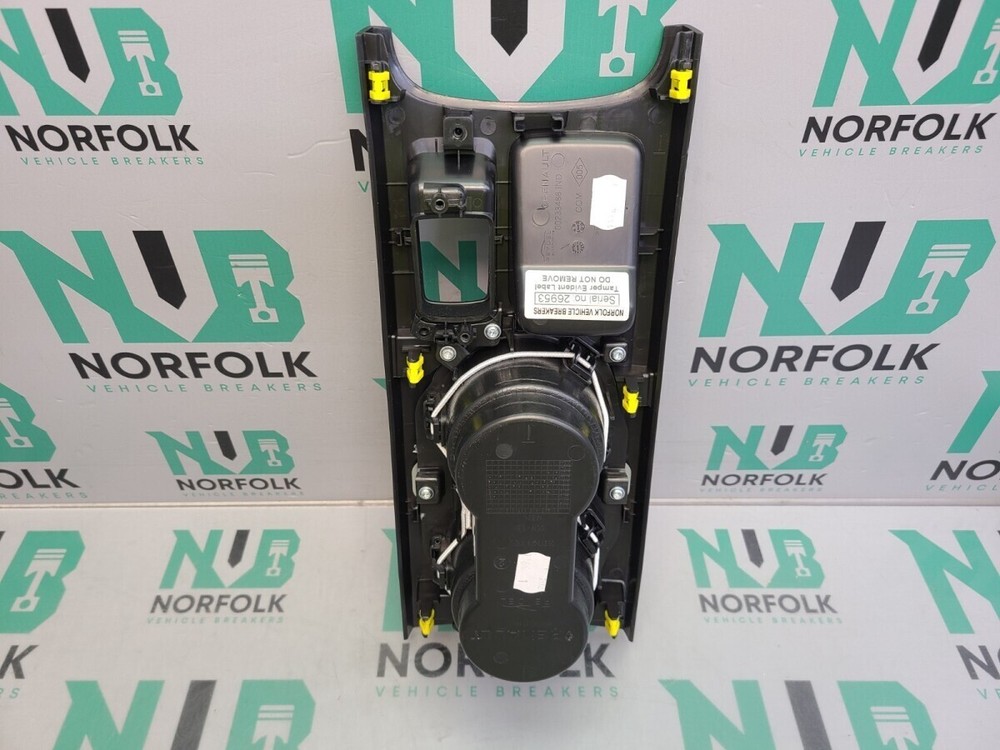 Renault Captur 2 Centre Cup Holders Front