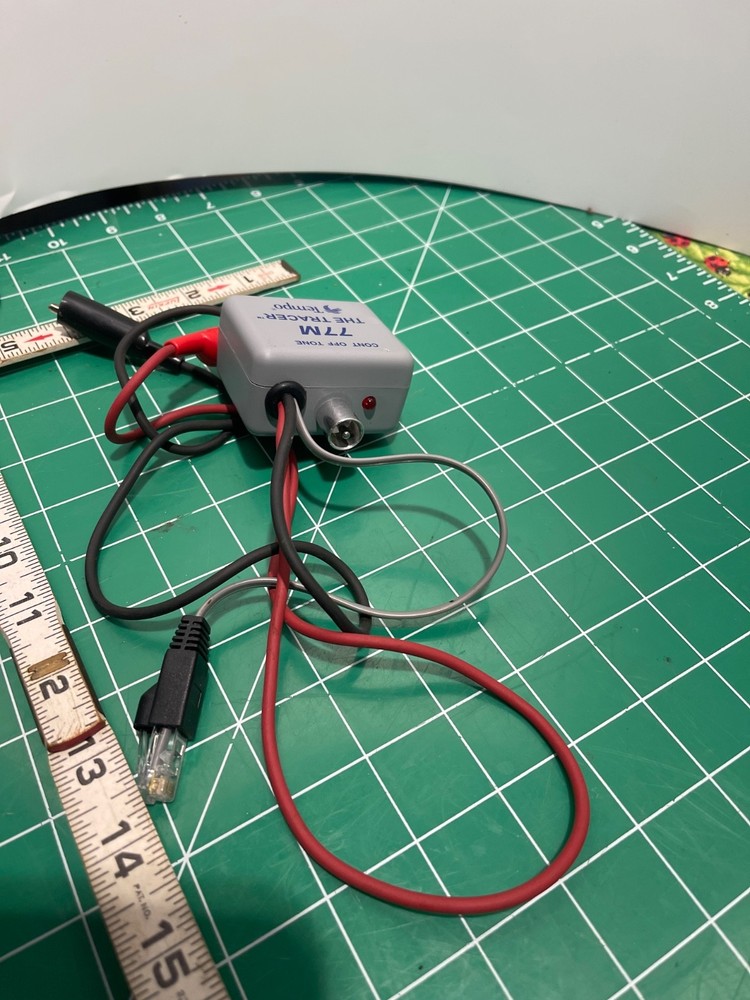 Tempo 77M Tone Generator / Tracer – Classic Wire-Cable Tester – Telecom / Data