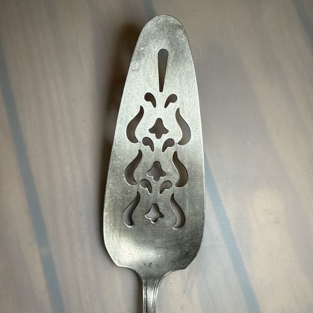 Elegant Silver Cake Server