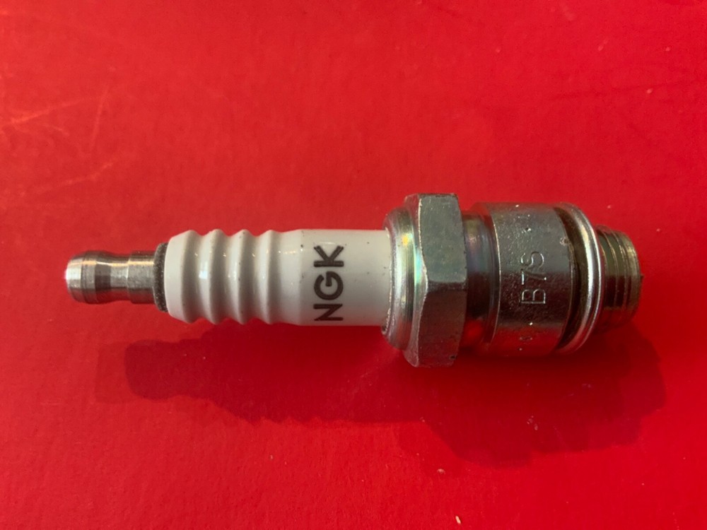 NGK B7S Spark Plug 4-Pack