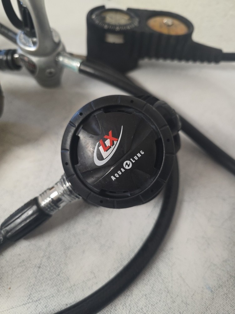 Aqua Lung Titan Scuba Diving Regulator Set