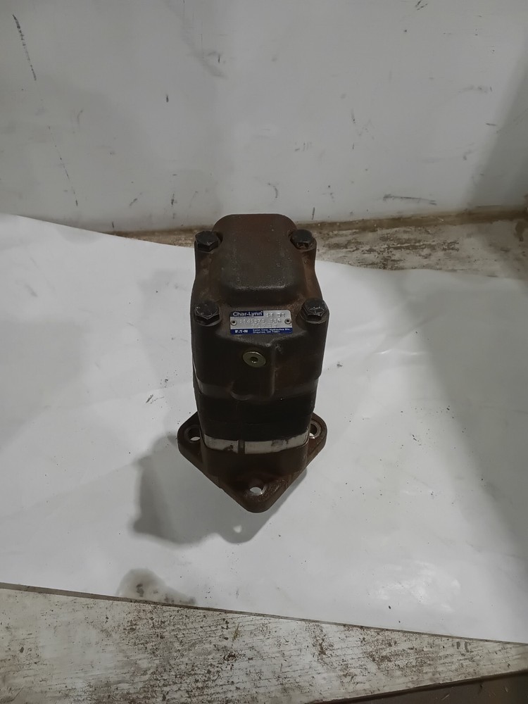CHAR LYNN Motor 1041870 006 (WP29)