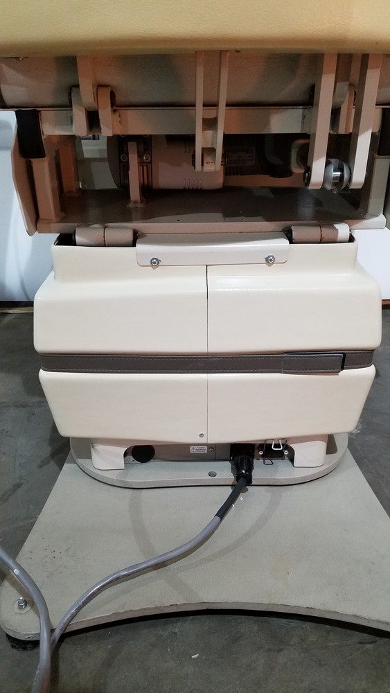 MTI Programmable Podiatry Chair With Foot Control