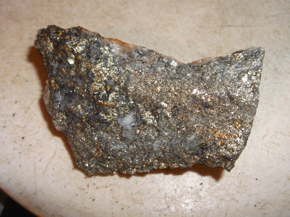 Gold, silver, copper, 62 grams samples ,ore high grade .