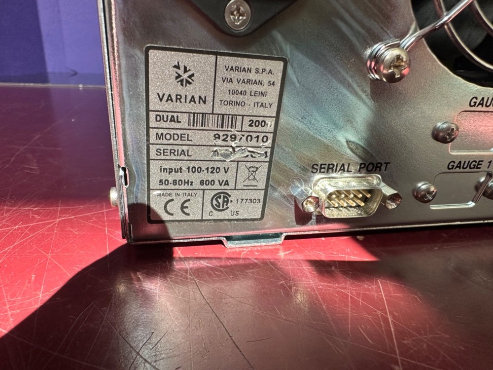 AS IS POWERS ON Varian 9297010 Dual Ion Pump Controller