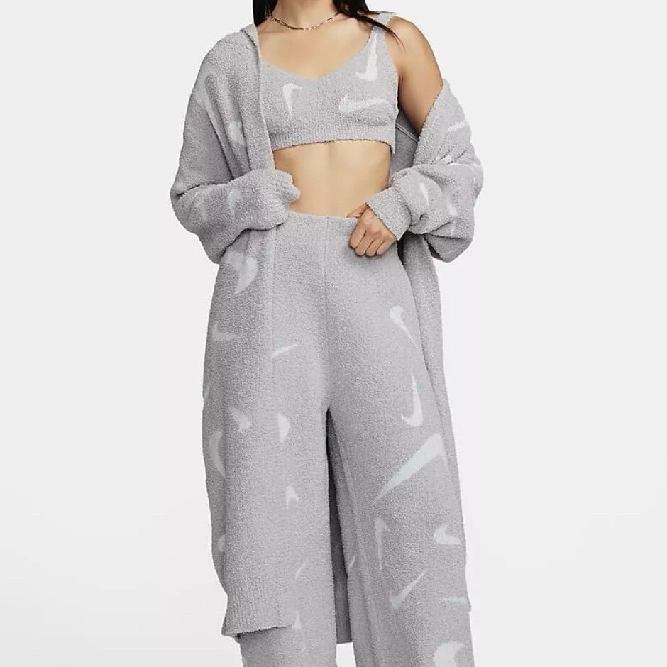 Nike Phoenix Cozy Boucle Long Knit Cardigan Women Grey FD4282-077 Women’s Medium
