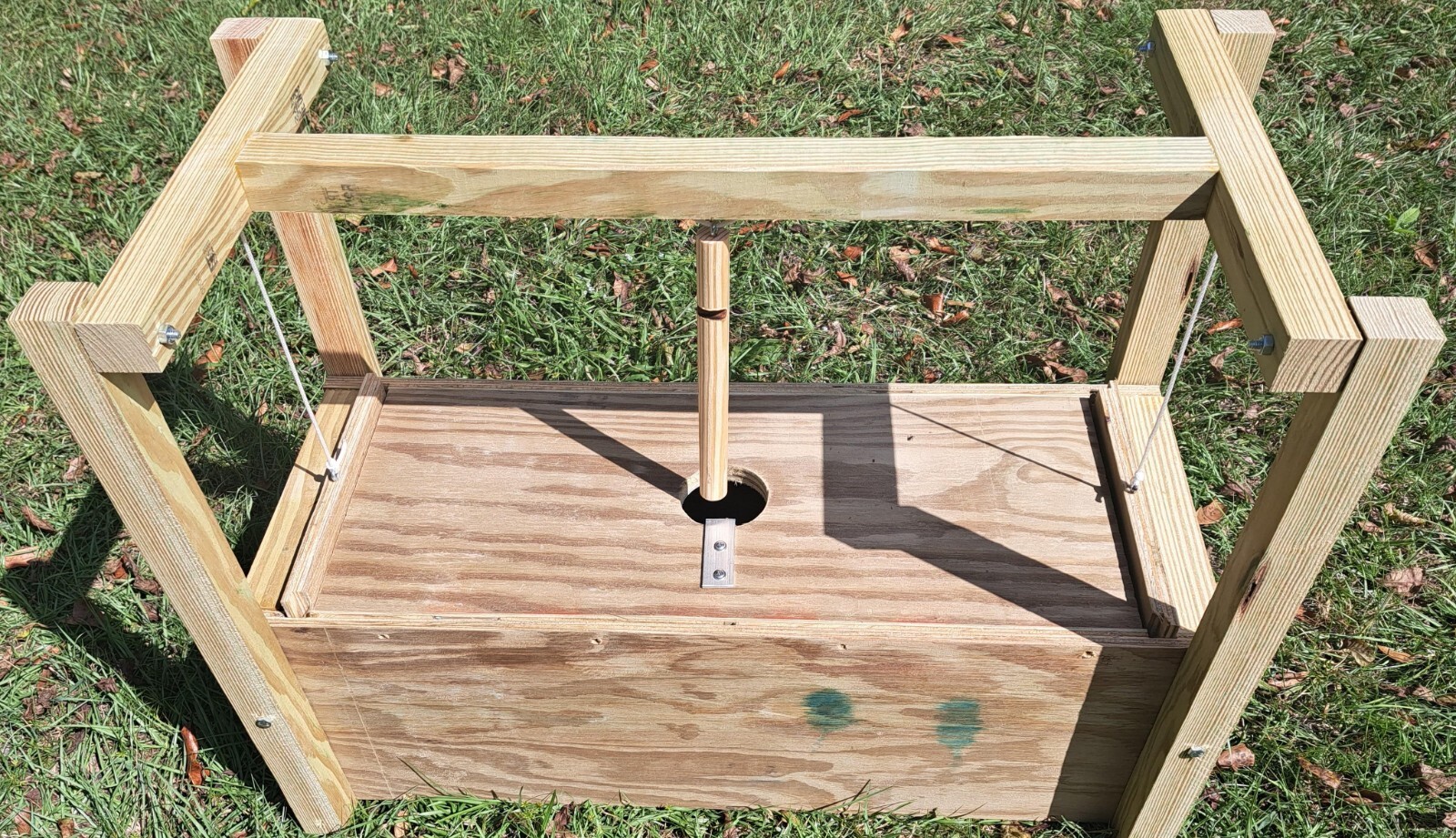 Armadillo Traps, by FAT-RAY, Scented from live Armadillos, Free Shipping.