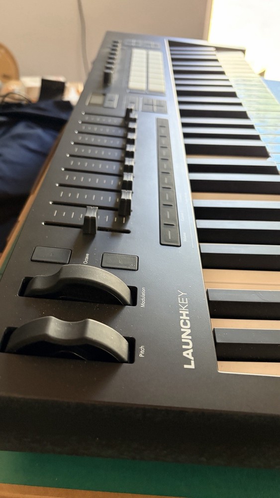 Novation Launchkey 49 MK4 49-key Keyboard Controller