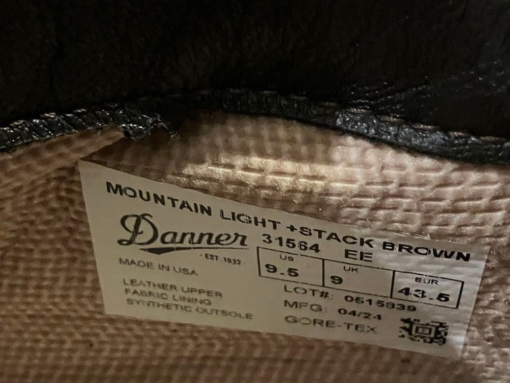 Danner Mountain Light Danner Mountain Light 9.5EE