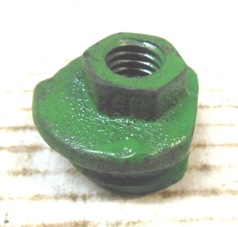 NOS JOHN DEERE FORAGE HARVESTER KERNEL PROCESSOR SPRING END PLUG ADAPTER A26170