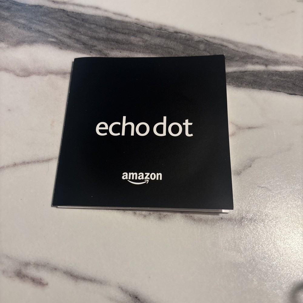 Amazon Echo Dot (2nd Generation) Smart Assistant - White RS03QR (READ DESC)