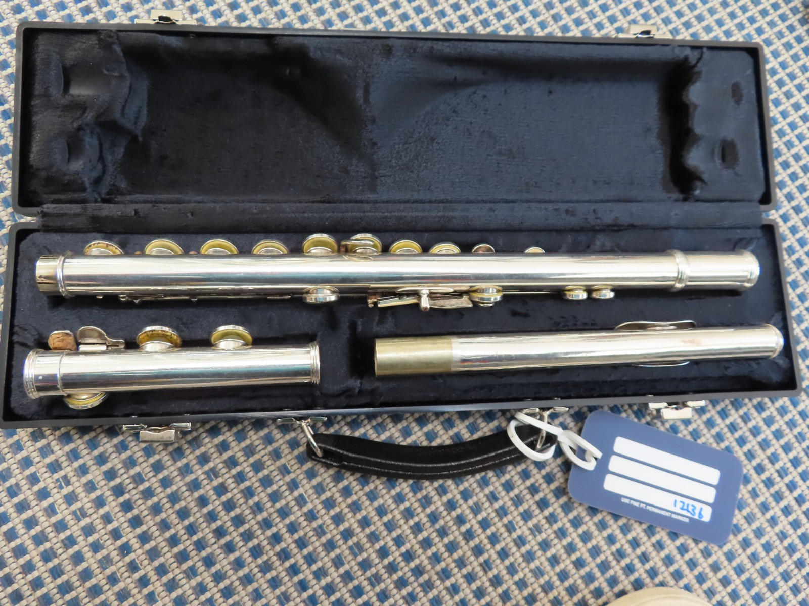 LOT OF 4 FLUTES -ARMSTRONGS, BUNDY, BUFFET- NICE BUT NEED REPAIR