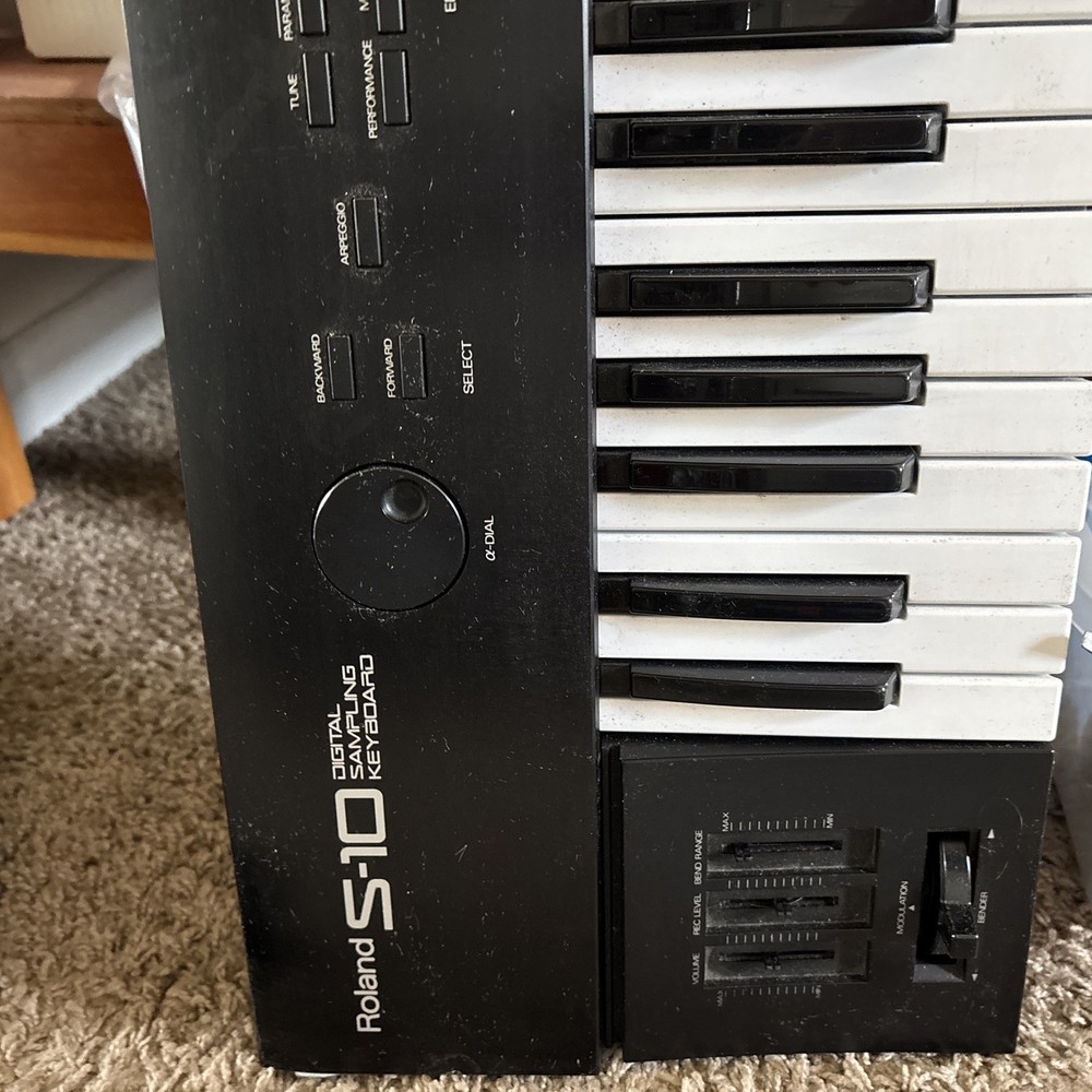 ROLAND S-10 W/Gotek Sampling Keyboard sampler synthesizer READ DESCRIPTION