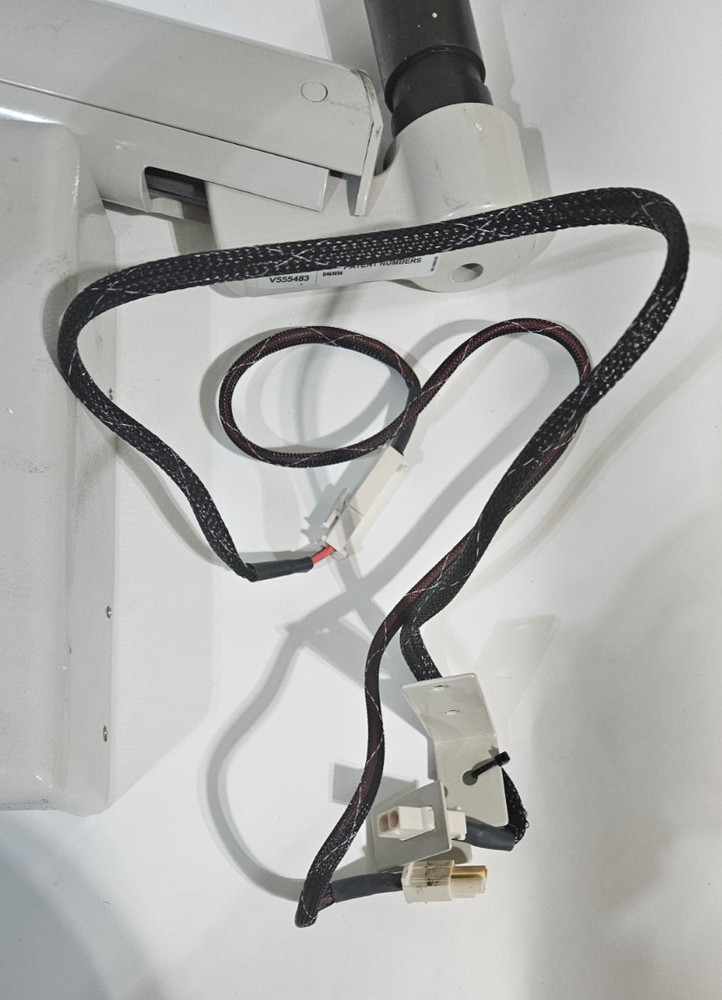 Midmark Dental Light Halogen 153638-001 -SEE DESCRIPTION