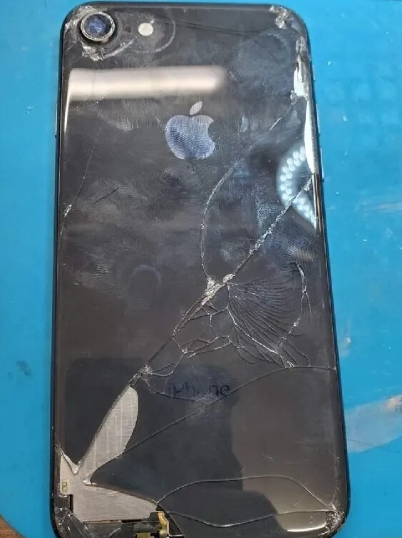 iPhone Back Glass Replacement/Repair Service. 