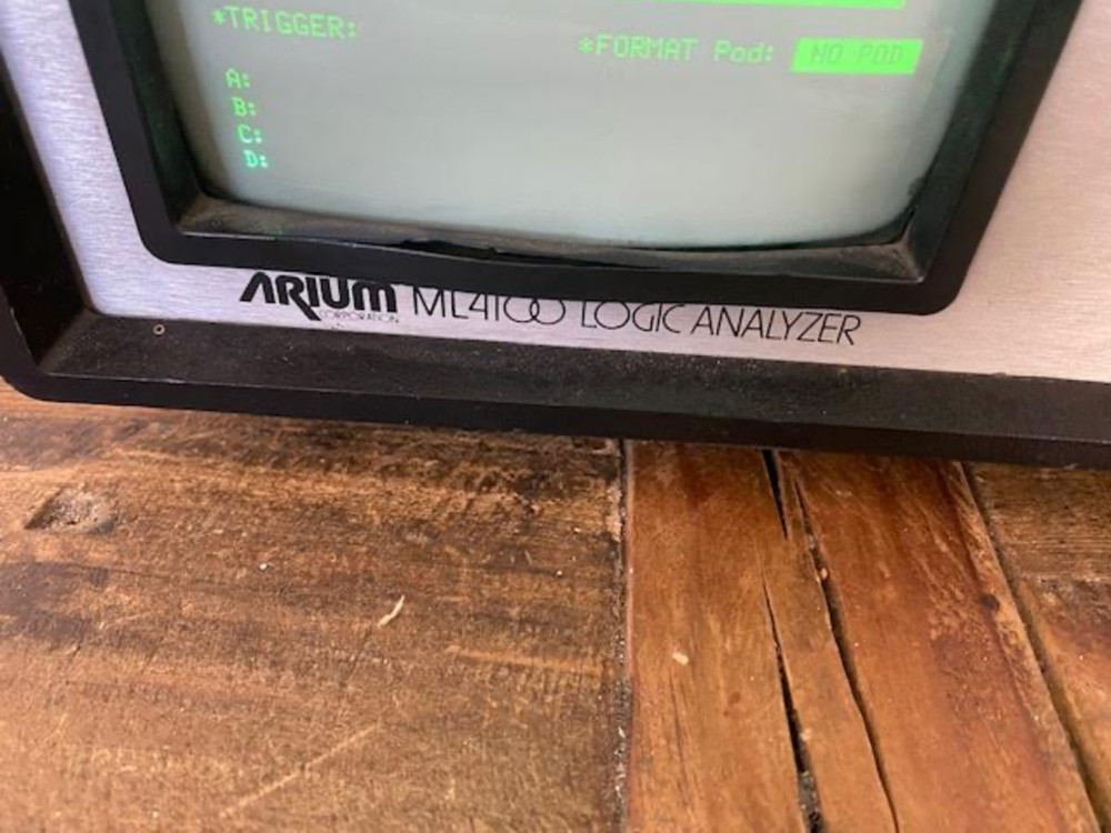 Arium ML4100 Logic Analyzer