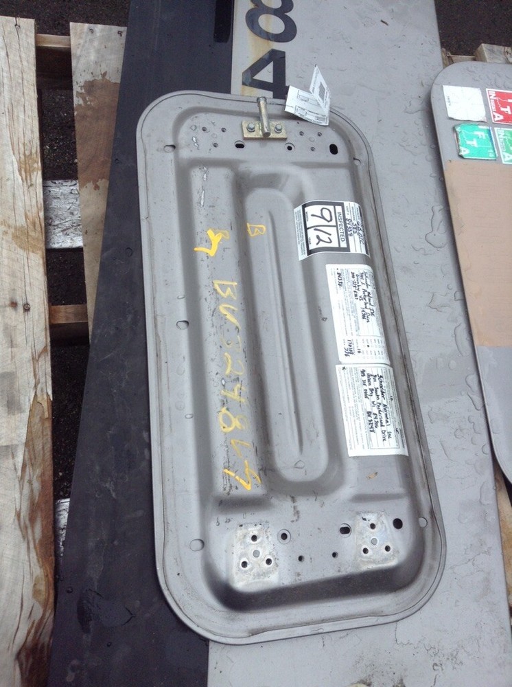 FREIGHTLINER CASCADIA Sleeper Door Assembly Tag# 1014842