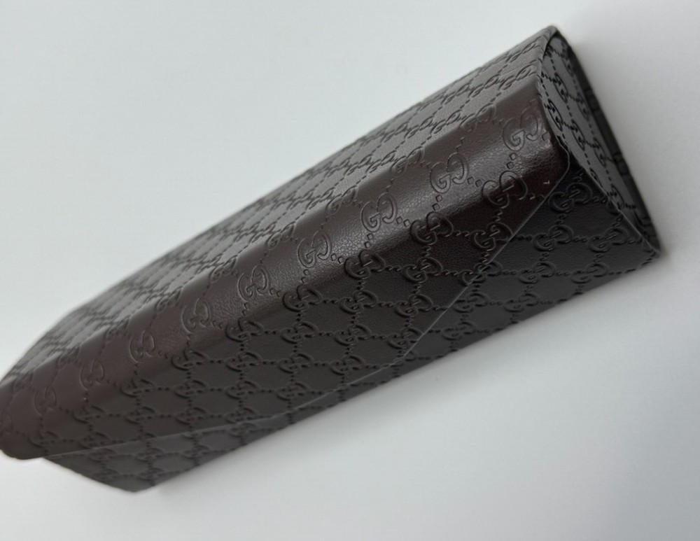 Authentic Gucci GG Monogram Fold-Over Eyeglass Cleaning Cloth –