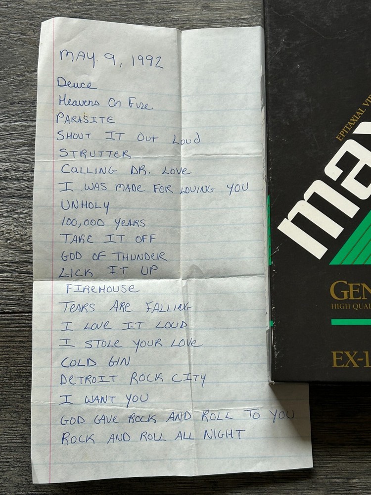 KISS VHS Video Tape Lot Revenge Concert Tour Ritz Nassau Allentown Vintage Kiss