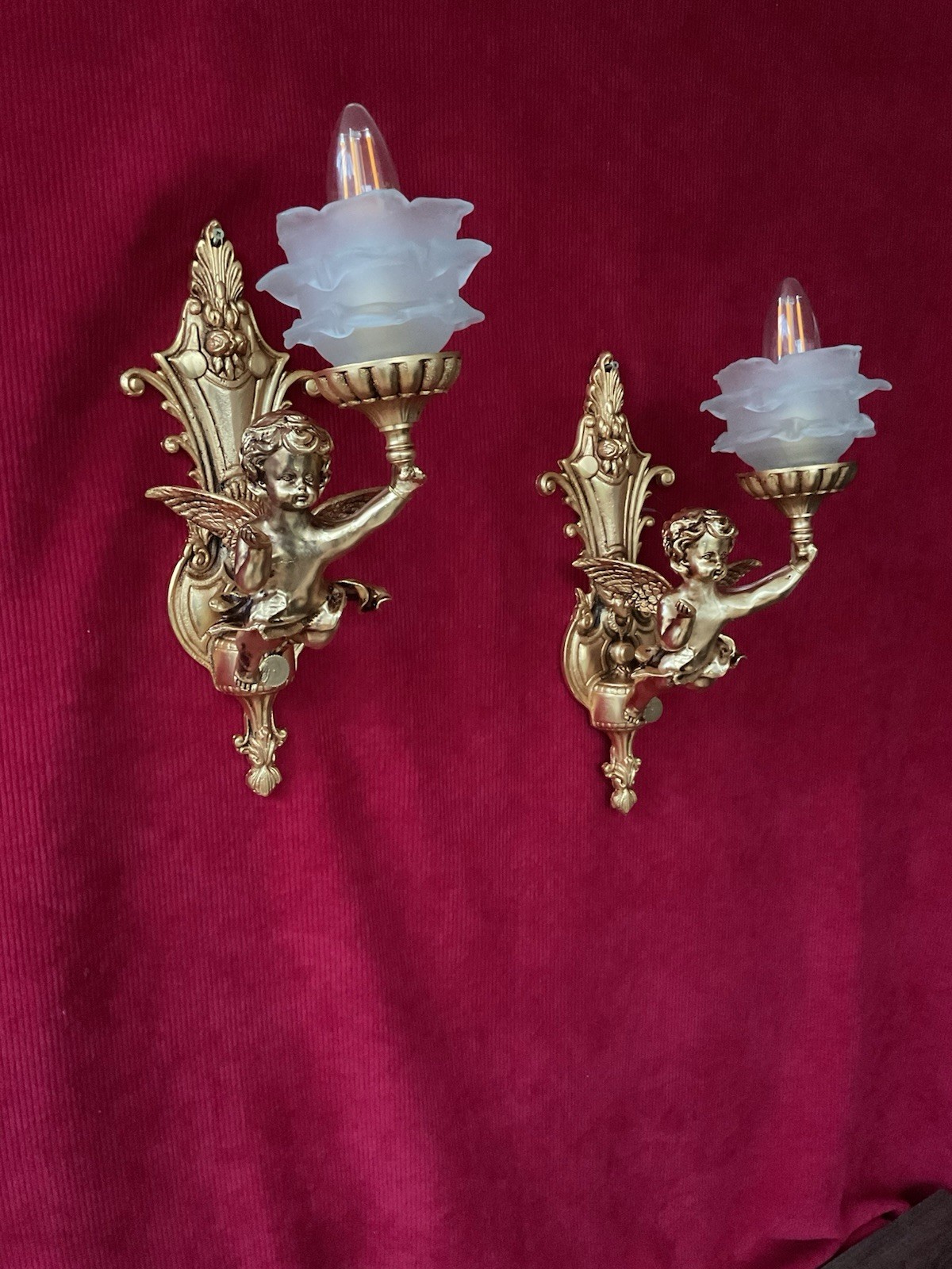 Pair Of Vintage French Putti Cherubs Winged angel Wall Lights Ormolu