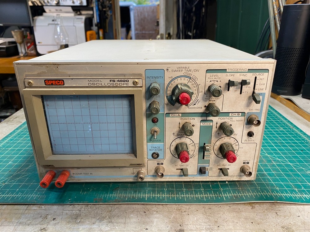 Speco FS-4820 Oscilloscope - works
