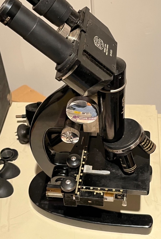Vintage Graf Afsco 58-6523 Microscope with Light in Case