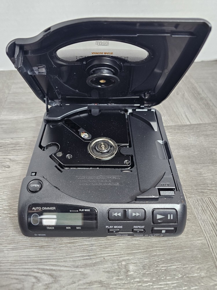 Sony Discman D-802K Portable Compact Car CD Player UNTESTED Unit Only R1