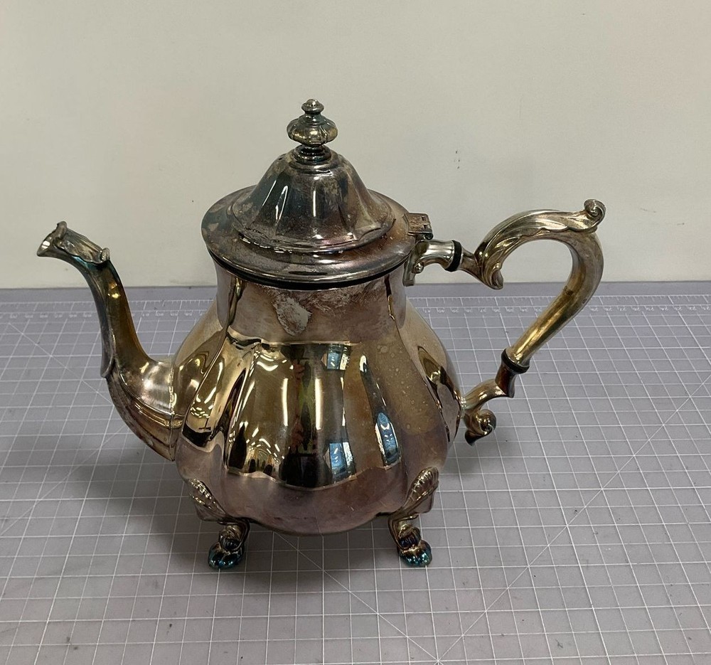 Oneida Silver Plated Tea Pot