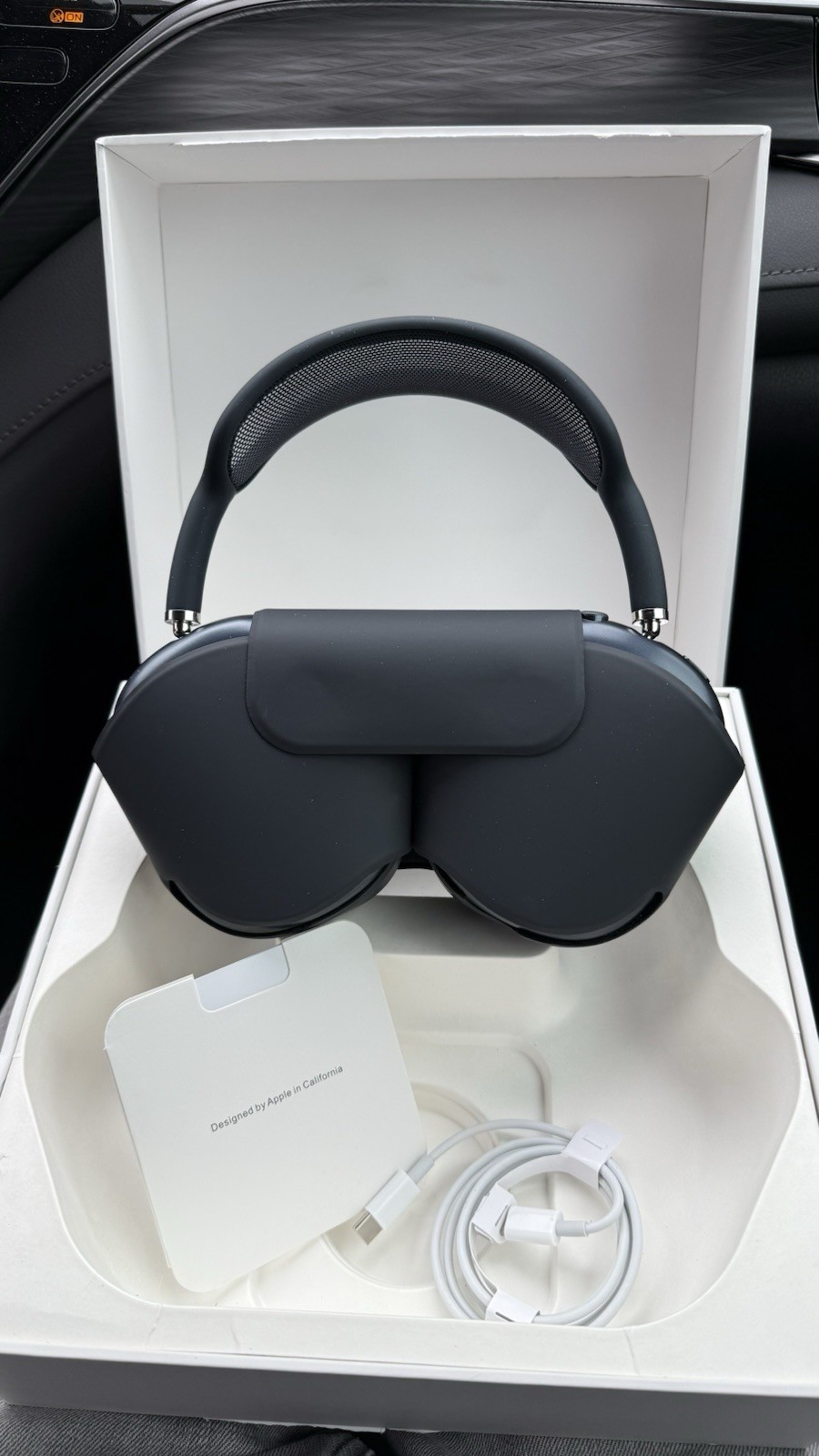 Apple - AirPods max usb-c, Black colour, Brand new sealed box