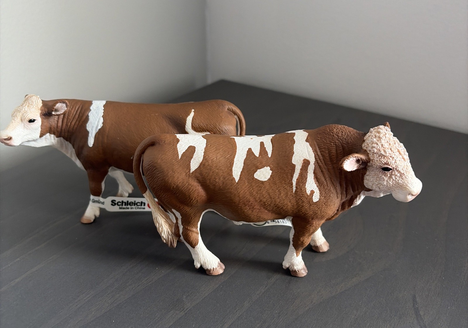 Schleich 2008 Simmental Bull Simmental Cow Steer Farm Animal Figure 5" Long New