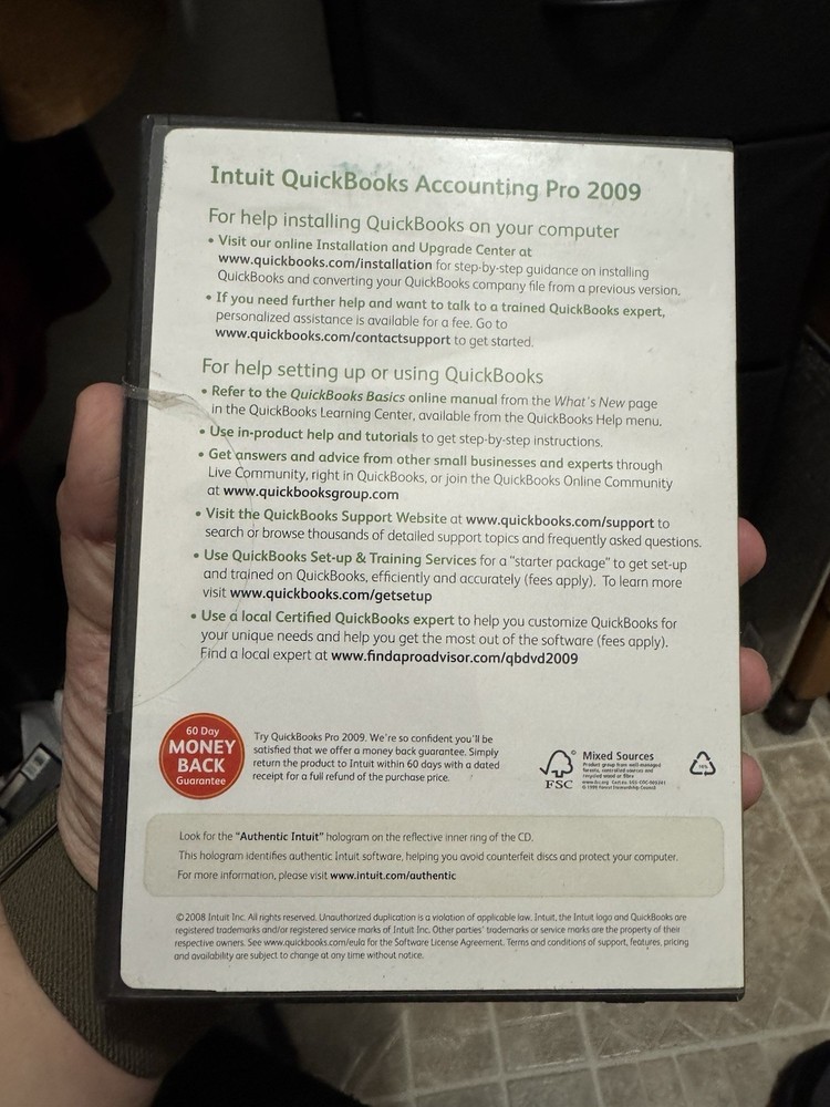 Intuit Quickbooks Accounting Pro 2009 for PC Window XP