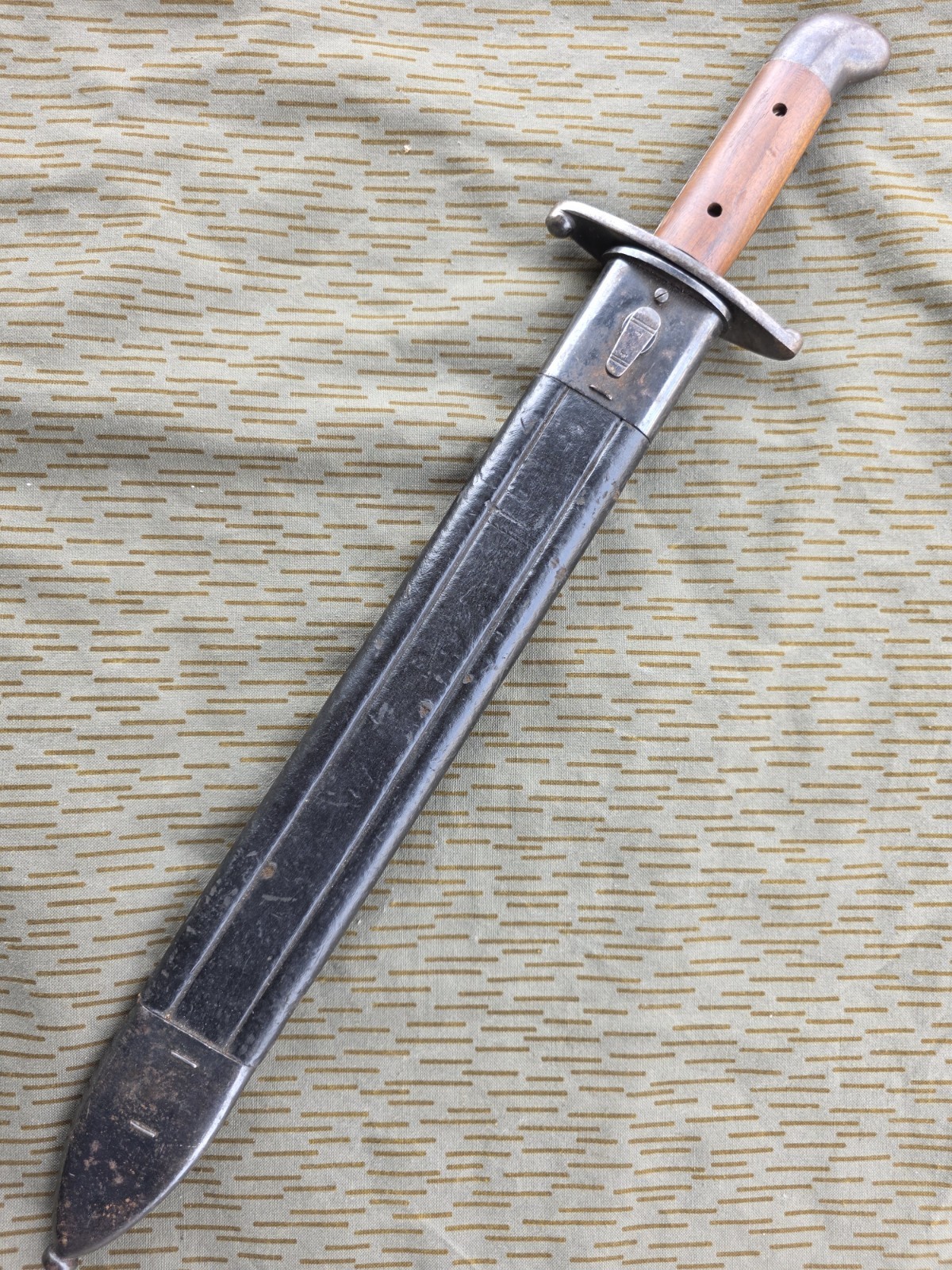 BRAZILIAN Model 1908 ARTILLERY SHORT SWORD & SCABBARD Brazil