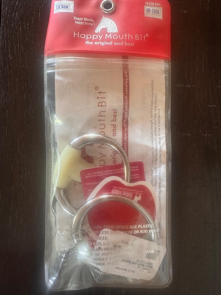 happy mouth apple flavor egg butt snaffle