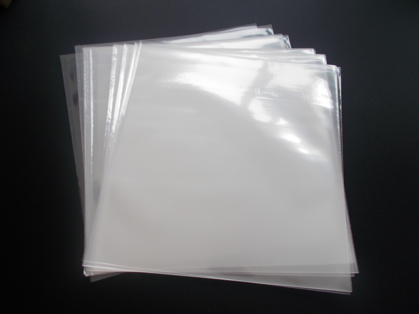 100 45 RPM Vinyl Record Album Sleeves Plastic Clear Polypropylene Outersleeve