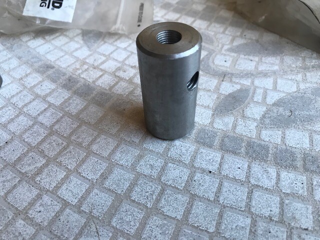 50396290 BOLT - DOWEL