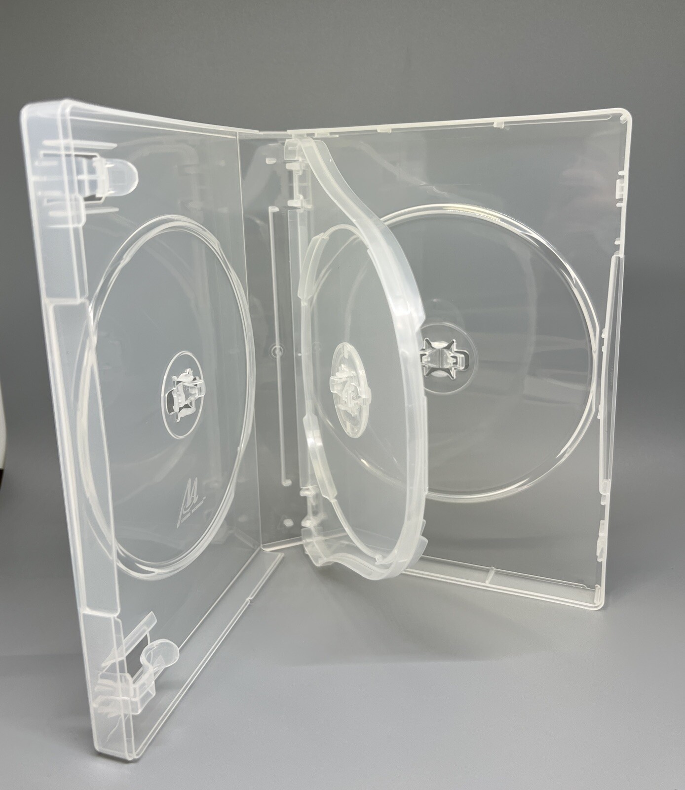 SALE! 2 TOP QUALITY 27MM MULTI-4 DISC DVD CASE, M-LOCK HUB, CLEAR, 4DVD3-CLR-OS
