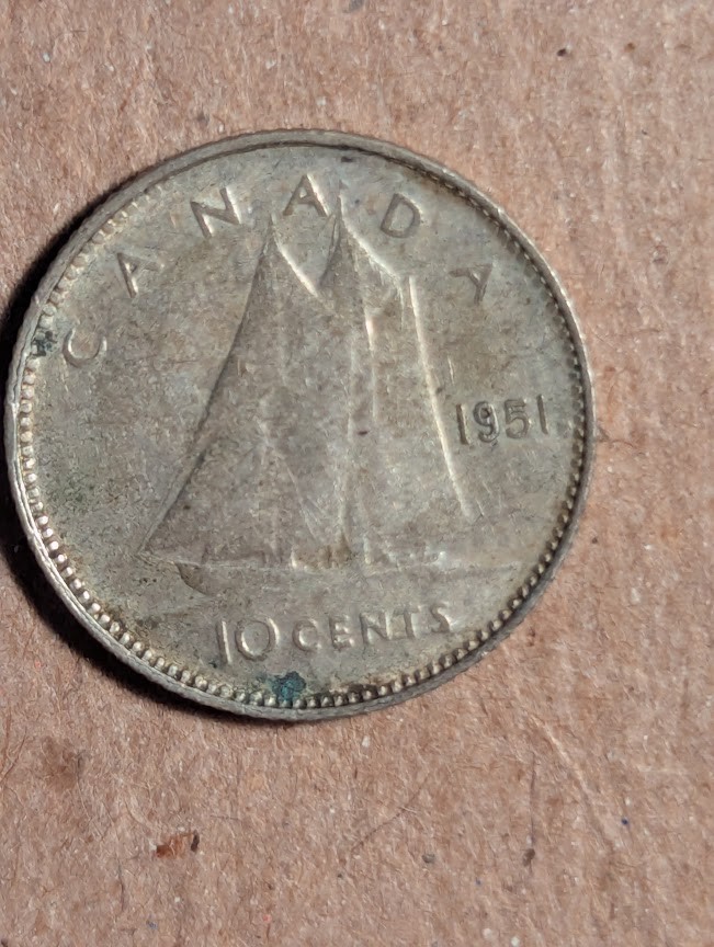 1951 Canada 10 Cents Silver