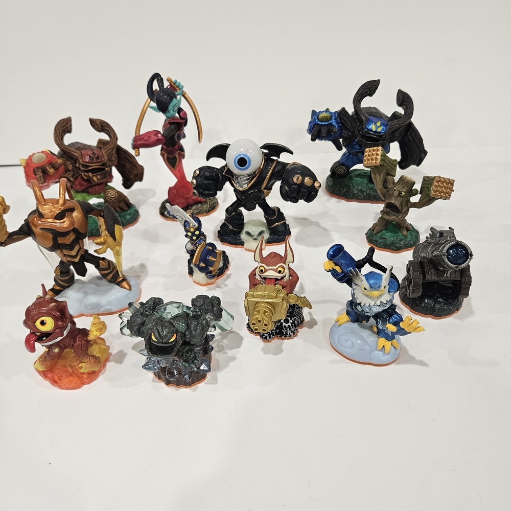 Activision Skylanders Giants Characters Bundle Lot - Orange Base - Light Core