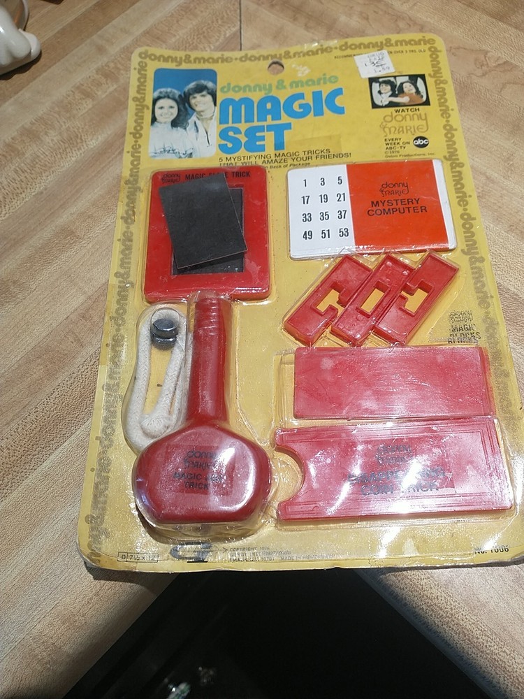 Donnie And Marie Osmond Magic Set