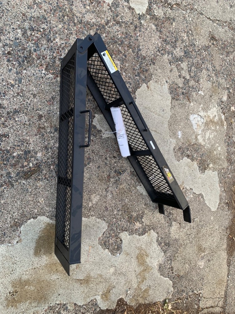 folding motorcycle ramp