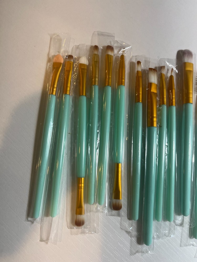 20pc Melady Multi-Function Cosmetic Makeup Brush Set, Green/Gold