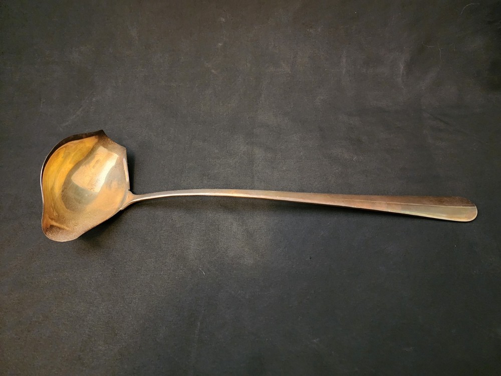Vintage Oneida Silversmiths Punch Bowl Ladle Double Spout 16" Long B19