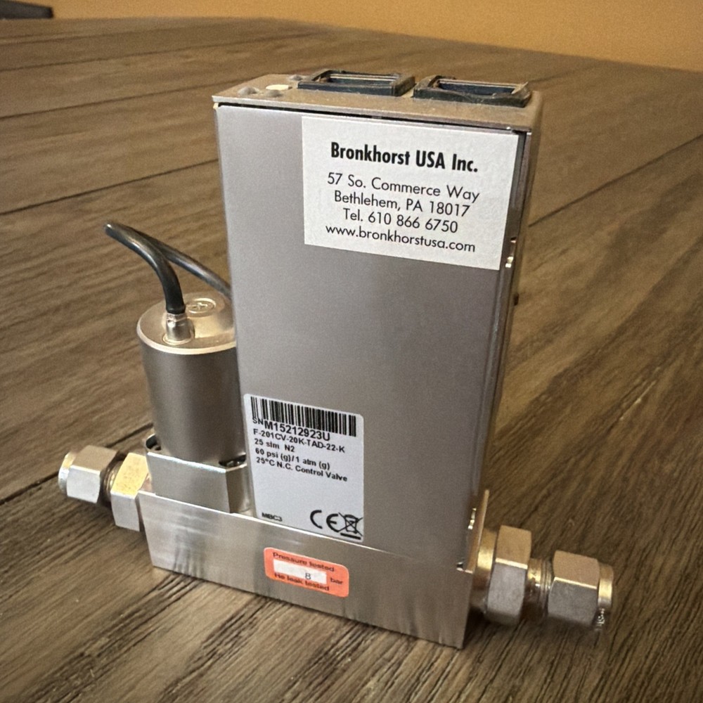Bronkhorst Mass Flow Controller - 25 slm - Kalrez seals