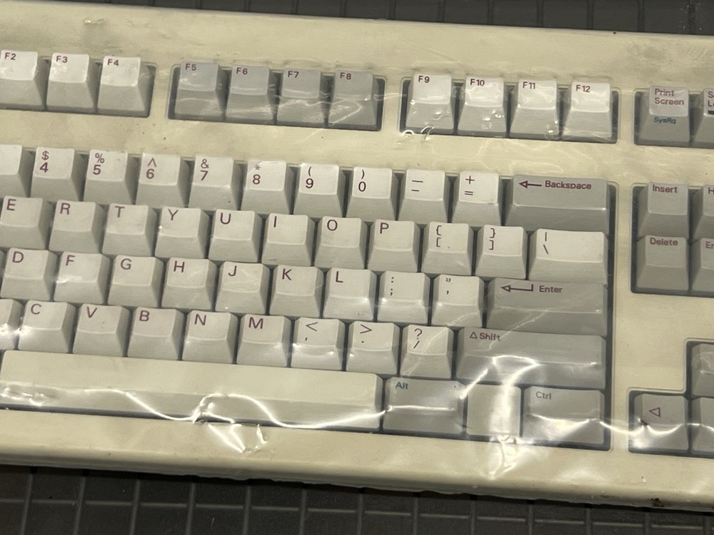 Hewlett Packard HP C1405B Computer Keyboard Red text PS2