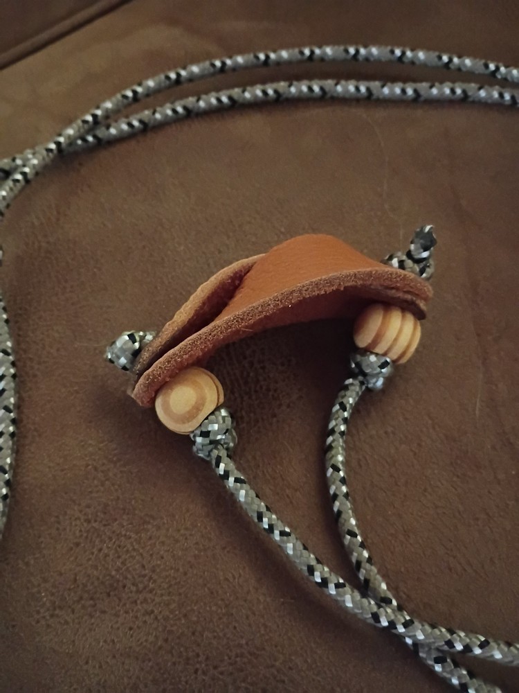 Bison Leather Sherards Sling Adjustable Pouch , 1 FREE CRACKER